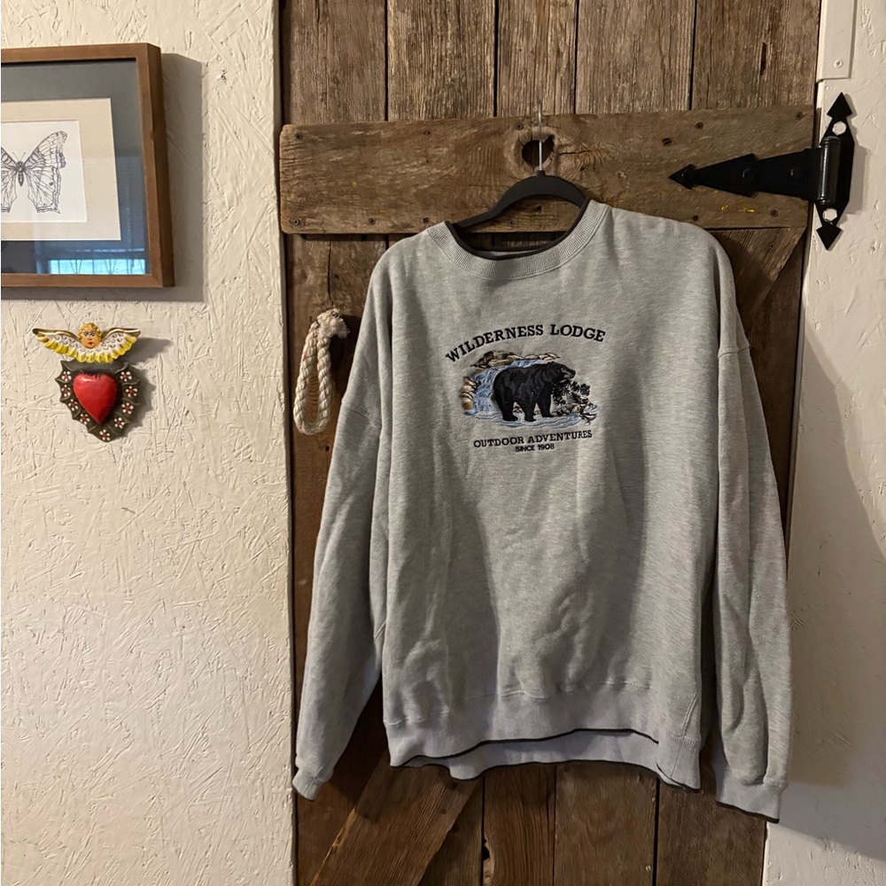 Croft & Barrow Wilderness Lodge Gray Sweater